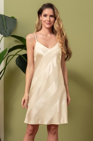 Короткая сорочка на тонких бретелях Mia-Amore 7540 "Ilona"