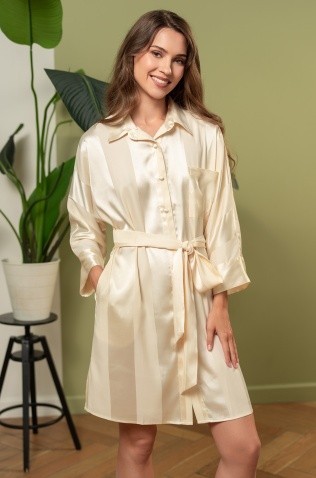 Халат свободного силуэта с застежкой на пуговицы Mia-Amore 7547 "Ilona"