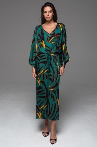 Длинная туника свободного силуэта Mia-Amore 5537 "Malachite"